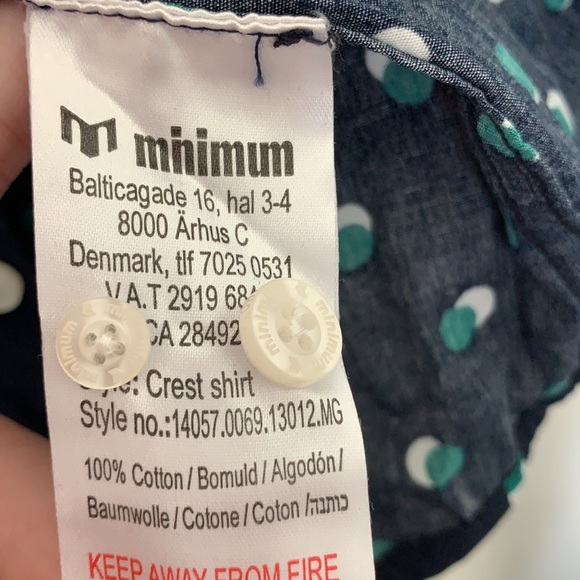 Men’s Minimum Green and white polkadot dress shirt - Picture 7 of 8